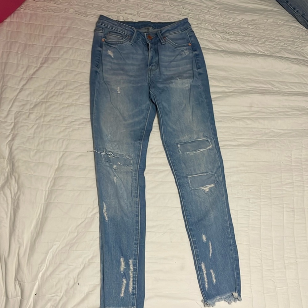 Simple society skinny stretch ripped jeans.  Size 1/25